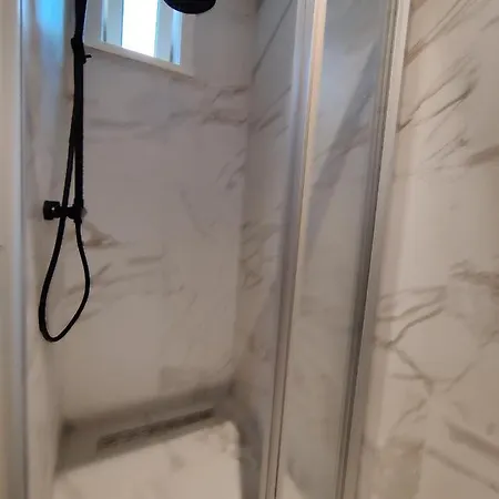 Apartamento K50167spacious And Modern Near The Center, Free Parking *