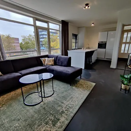 K50167spacious And Modern Near The Center, Free Parking Apartment Eindhoven