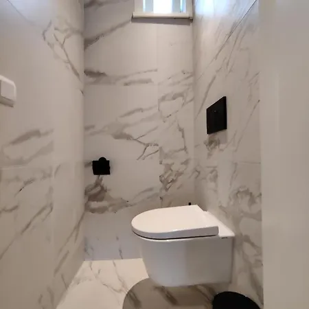 K50167spacious And Modern Near The Center, Free Parking