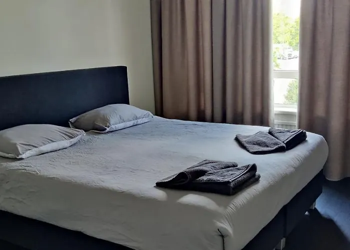 K50167spacious And Modern Near The Center, Free Parking